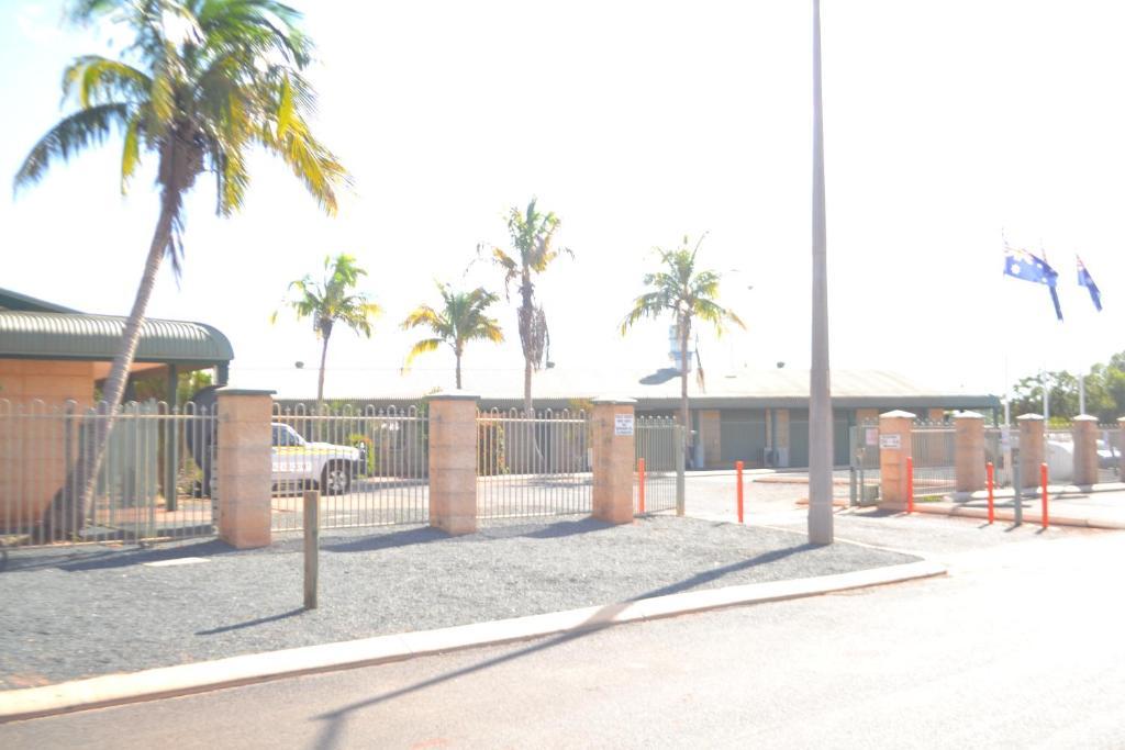 South Hedland Motel Екстер'єр фото