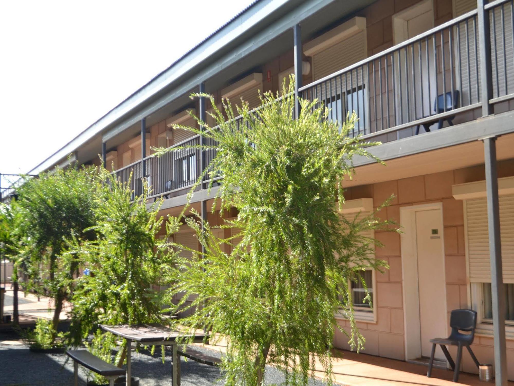 South Hedland Motel Екстер'єр фото